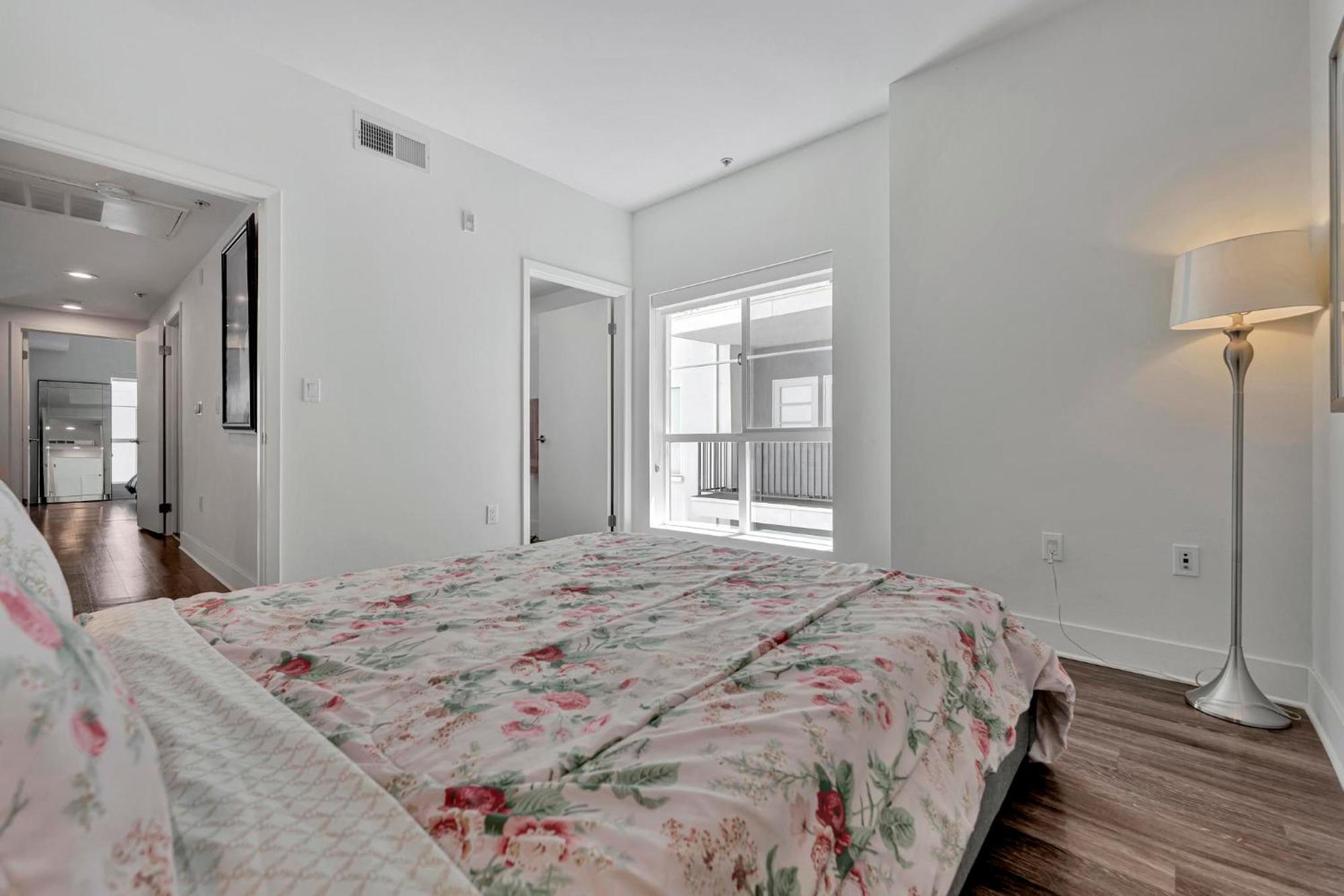 7 Large Down Town Santa Monica Apartment Los Angeles Exterior foto