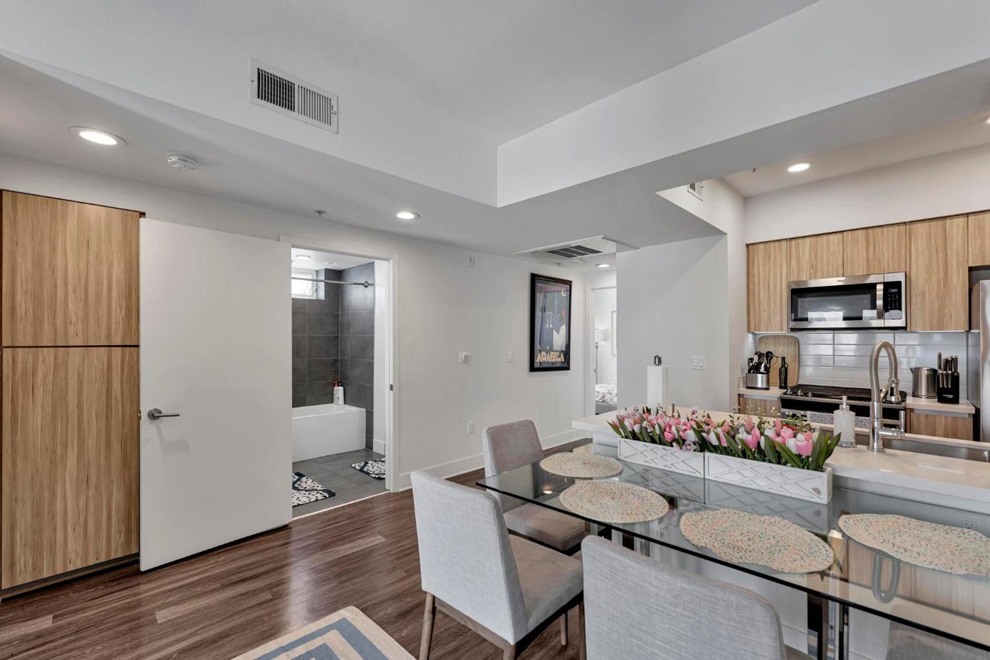 7 Large Down Town Santa Monica Apartment Los Angeles Exterior foto